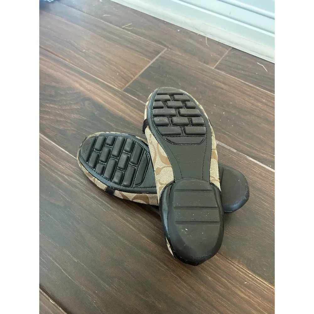 Women's Coach Perri Driving Loafers Flats Logo Slip On Size 5B
